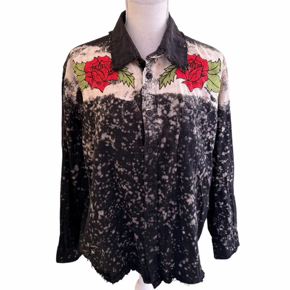 A Rare Bird "Smell the Roses" Distressed Black Flannel Shirt Rose Embroidery - Picture 2 of 12